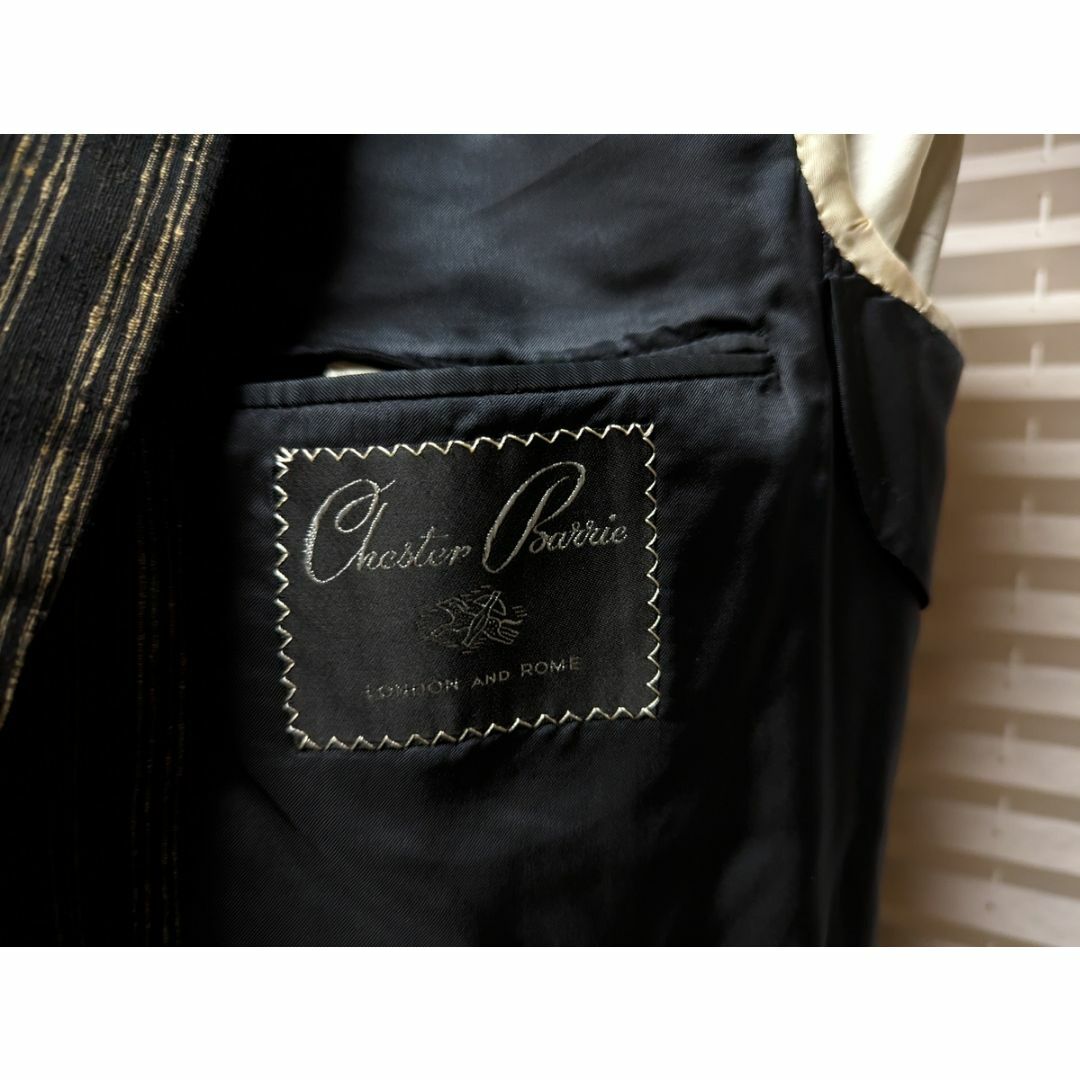 春夏 英国頂点 Chester Barrie シルク ジャケット Mサイズ 黒 メンズのジャケット/アウター(テーラードジャケット)の商品写真