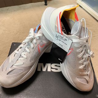 ナイキ(NIKE)のNIKE N110 D/MS/X(スニーカー)