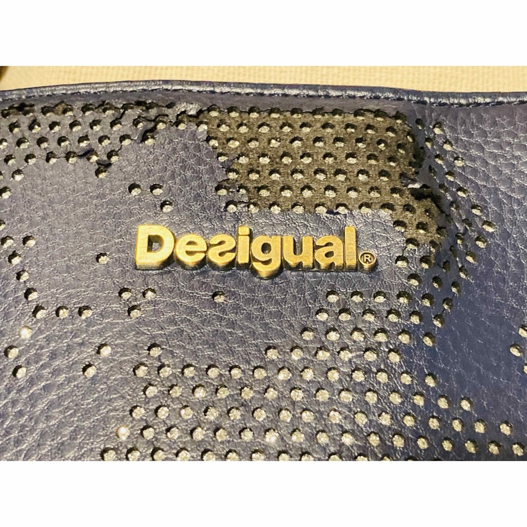 DESIGUAL(デシグアル)のデシグアル　ハンドバッグ レディースのバッグ(ハンドバッグ)の商品写真
