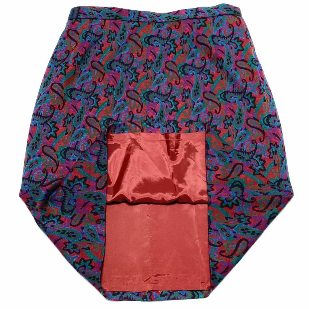 フィットミーモア レッド系 総柄 ウール100％ スカート サイズ95（約4L～ レディースのスカート(ひざ丈スカート)の商品写真