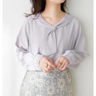 ナチュラルクチュール(natural couture)の【natural couture】プチプラとろみアシメスカーフブラウス(シャツ/ブラウス(長袖/七分))