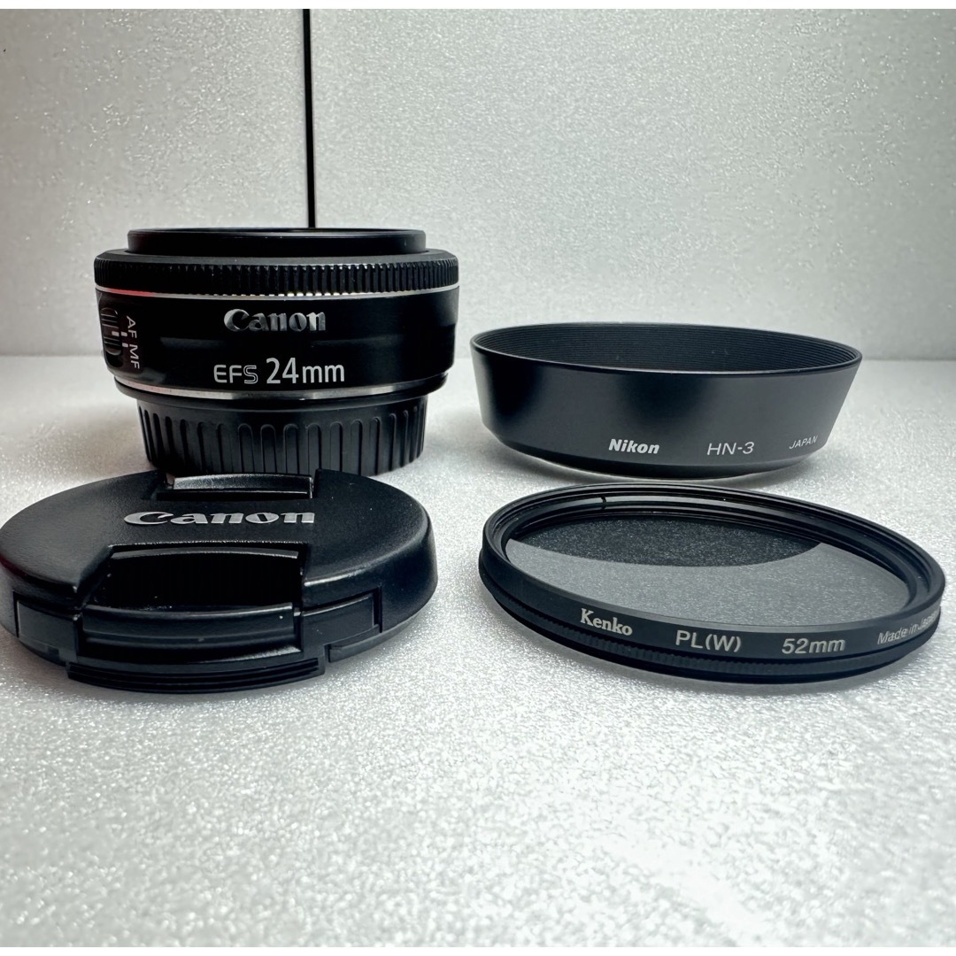 Canon(キヤノン)の【単焦点レンズ】CANON EFS 24mm STM パンケーキレンズ スマホ/家電/カメラのカメラ(レンズ(単焦点))の商品写真