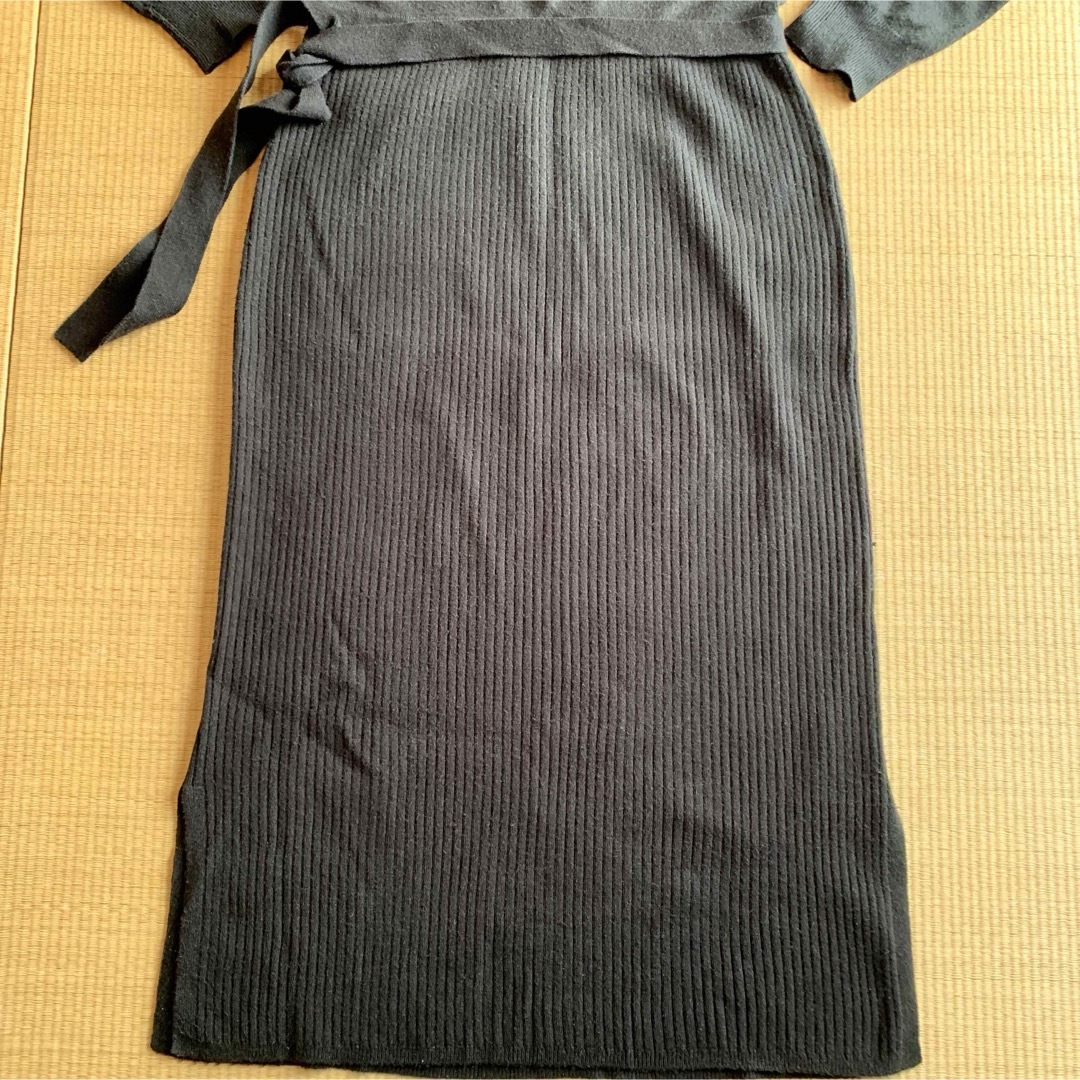 GU(ジーユー)のGU ジーユー ニット ブラウジングニットワンピース ラージサイズ ブラック 黒 レディースのワンピース(ロングワンピース/マキシワンピース)の商品写真
