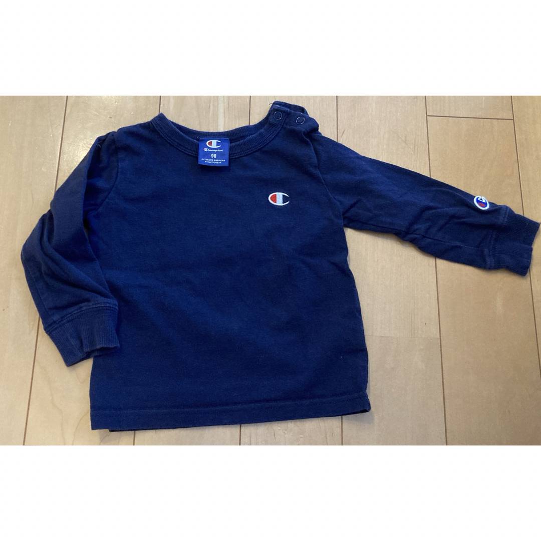 Champion(チャンピオン)のロンT  チャンピオン キッズ/ベビー/マタニティのキッズ服男の子用(90cm~)(Tシャツ/カットソー)の商品写真