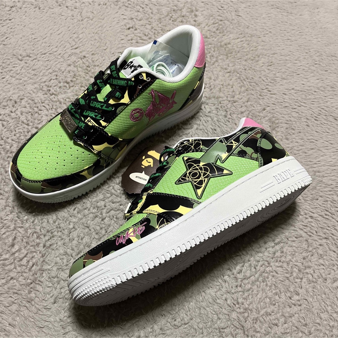 A BATHING APE(アベイシングエイプ)のAPE BAPE KAWS UNKLE STA sk8 ベイプスタ　27.5cm メンズの靴/シューズ(スニーカー)の商品写真