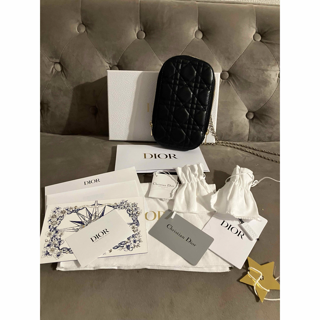 Christian Dior(クリスチャンディオール)のdior フォンホルダー DIOR レディースのバッグ(ショルダーバッグ)の商品写真