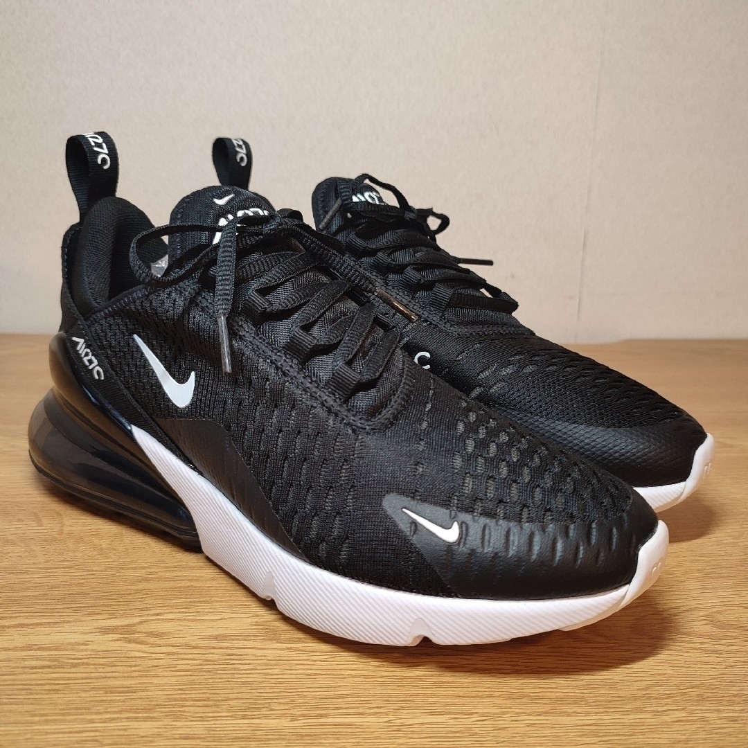 NIKE(ナイキ)の新品 大人気 NIKE AIR MAX 270 "MONOTONE" 25 レディースの靴/シューズ(スニーカー)の商品写真