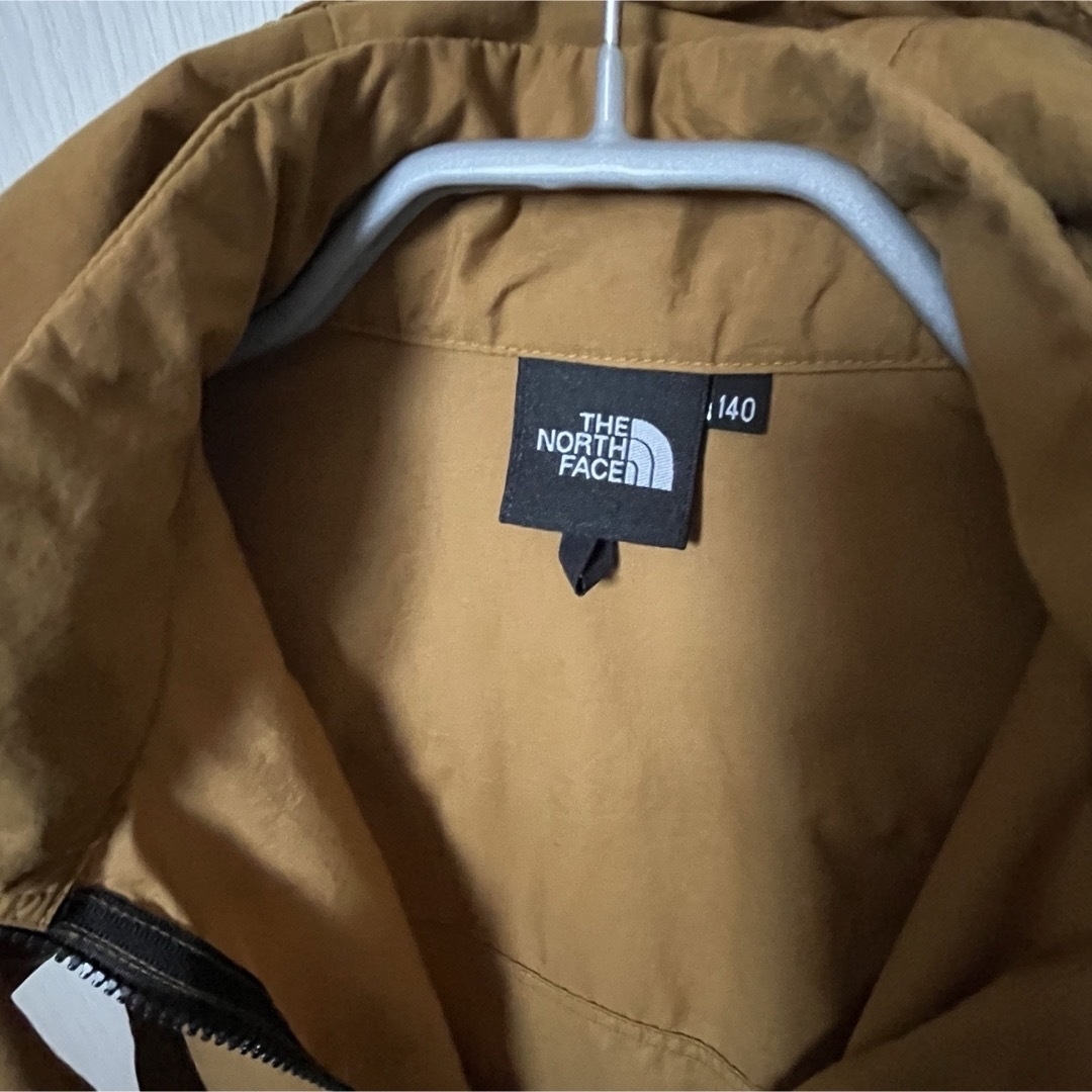 THE NORTH FACE(ザノースフェイス)のノースフェイス　コンパクトジャケット　ブラウン　140 キッズ/ベビー/マタニティのキッズ服男の子用(90cm~)(ジャケット/上着)の商品写真