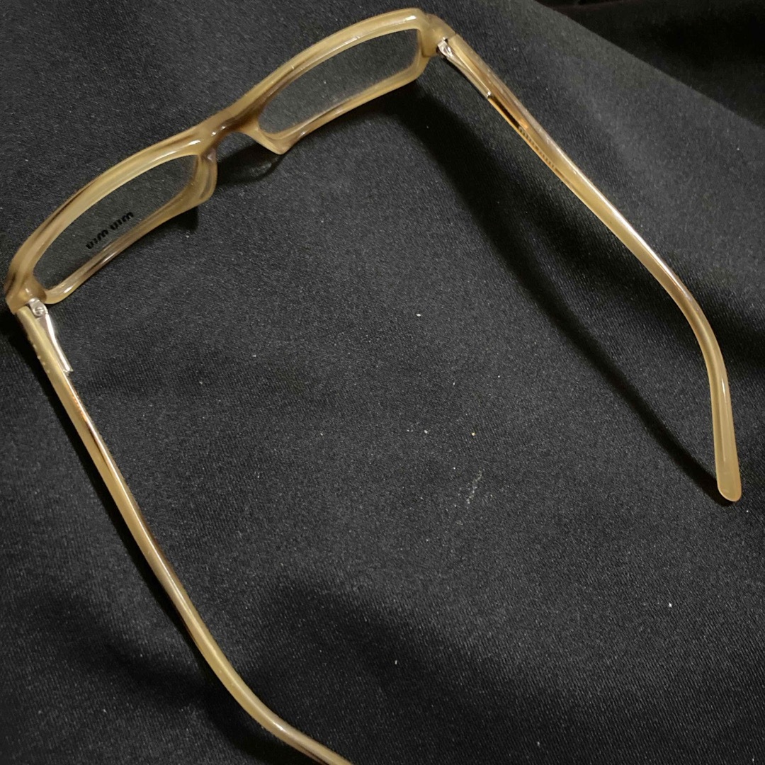 miumiu(ミュウミュウ)のmiu miuミュミュウVMU11D 7AT-1O1ヴィンテージ眼鏡フレーム新品 レディースのファッション小物(サングラス/メガネ)の商品写真
