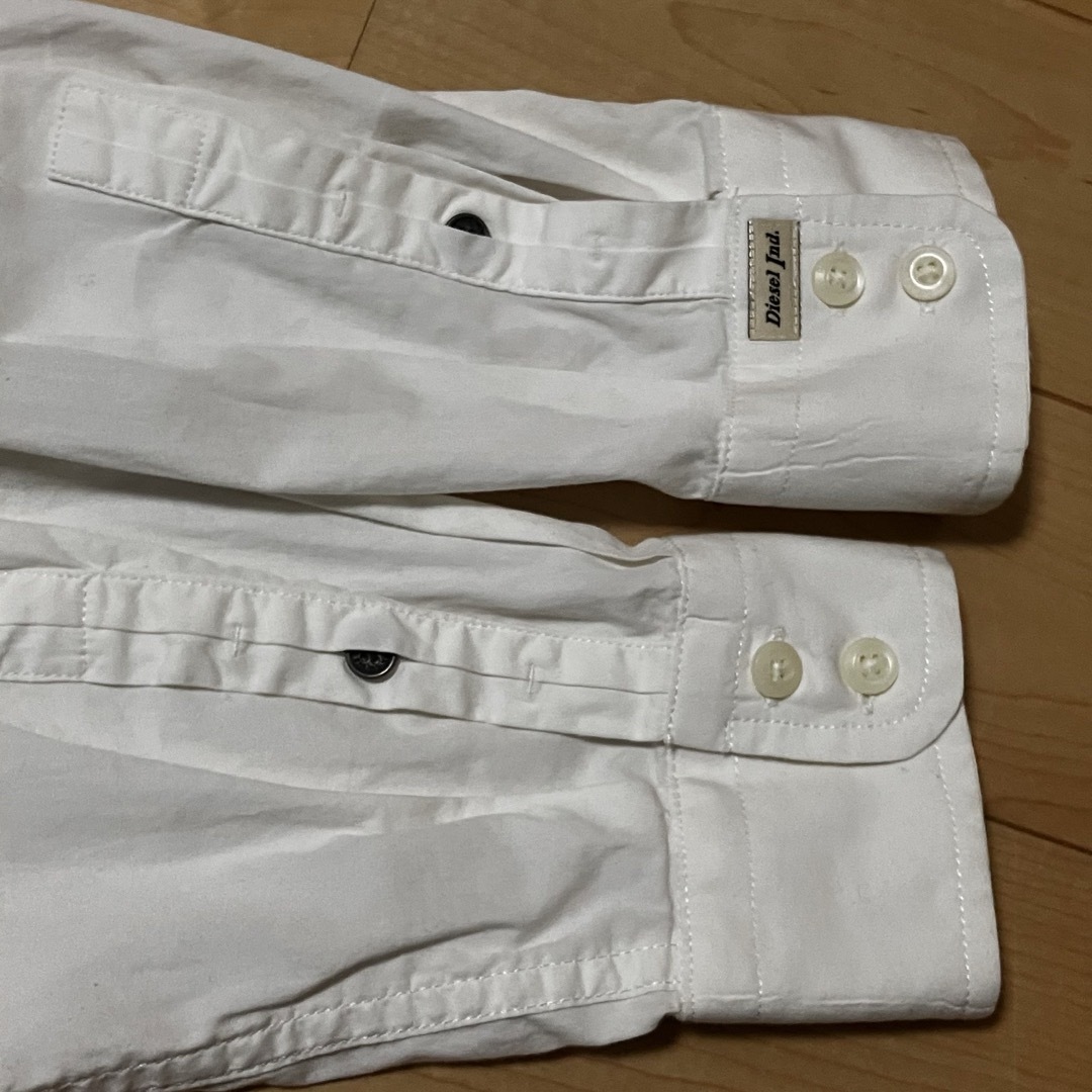 DIESEL(ディーゼル)の【複数笑】ディーゼル DIESEL 長袖ボタンシャツ　白　Mサイズ メンズのトップス(シャツ)の商品写真