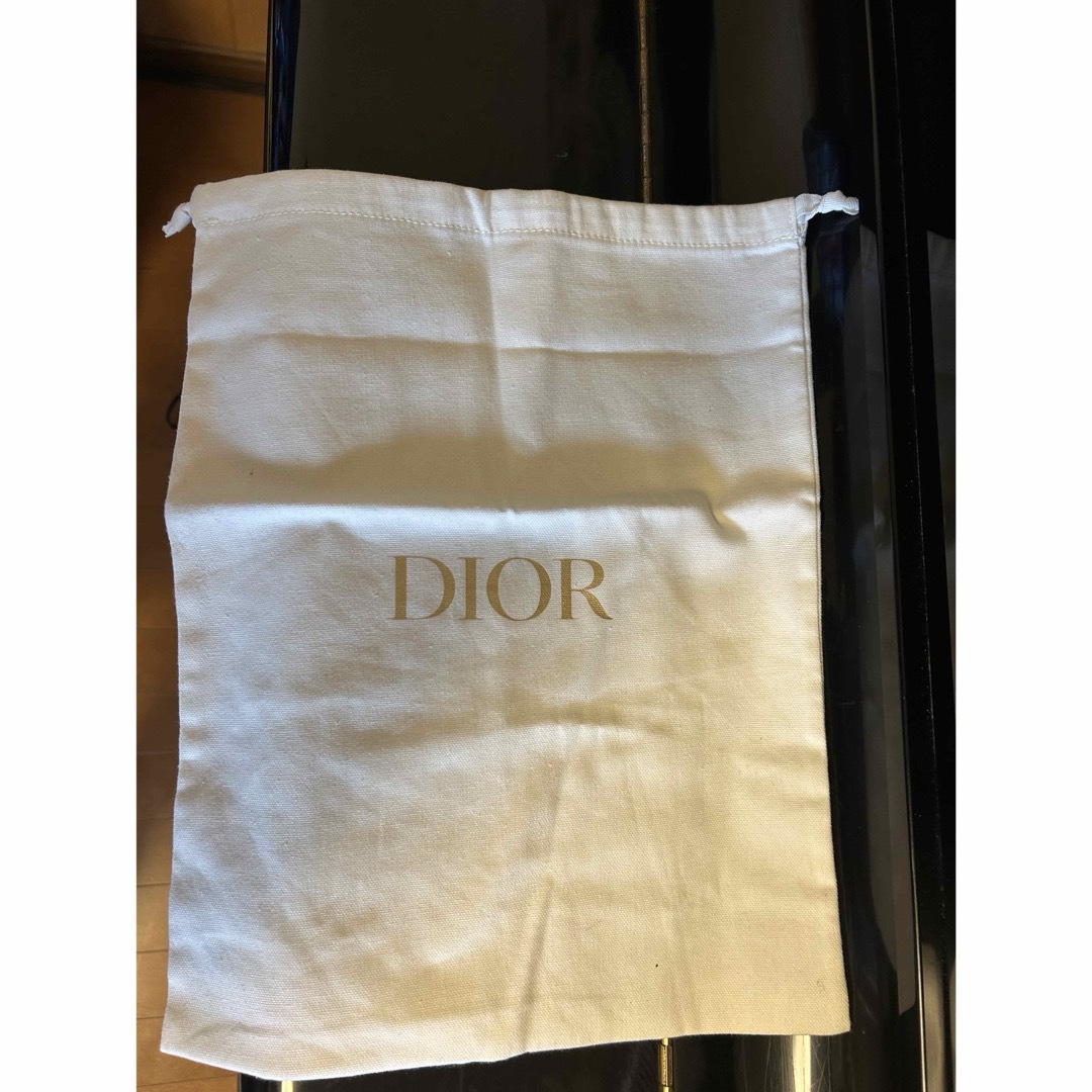 Christian Dior(クリスチャンディオール)のDIORクリーム空き瓶、巾着ポーチノベルティ エンタメ/ホビーのコレクション(ノベルティグッズ)の商品写真