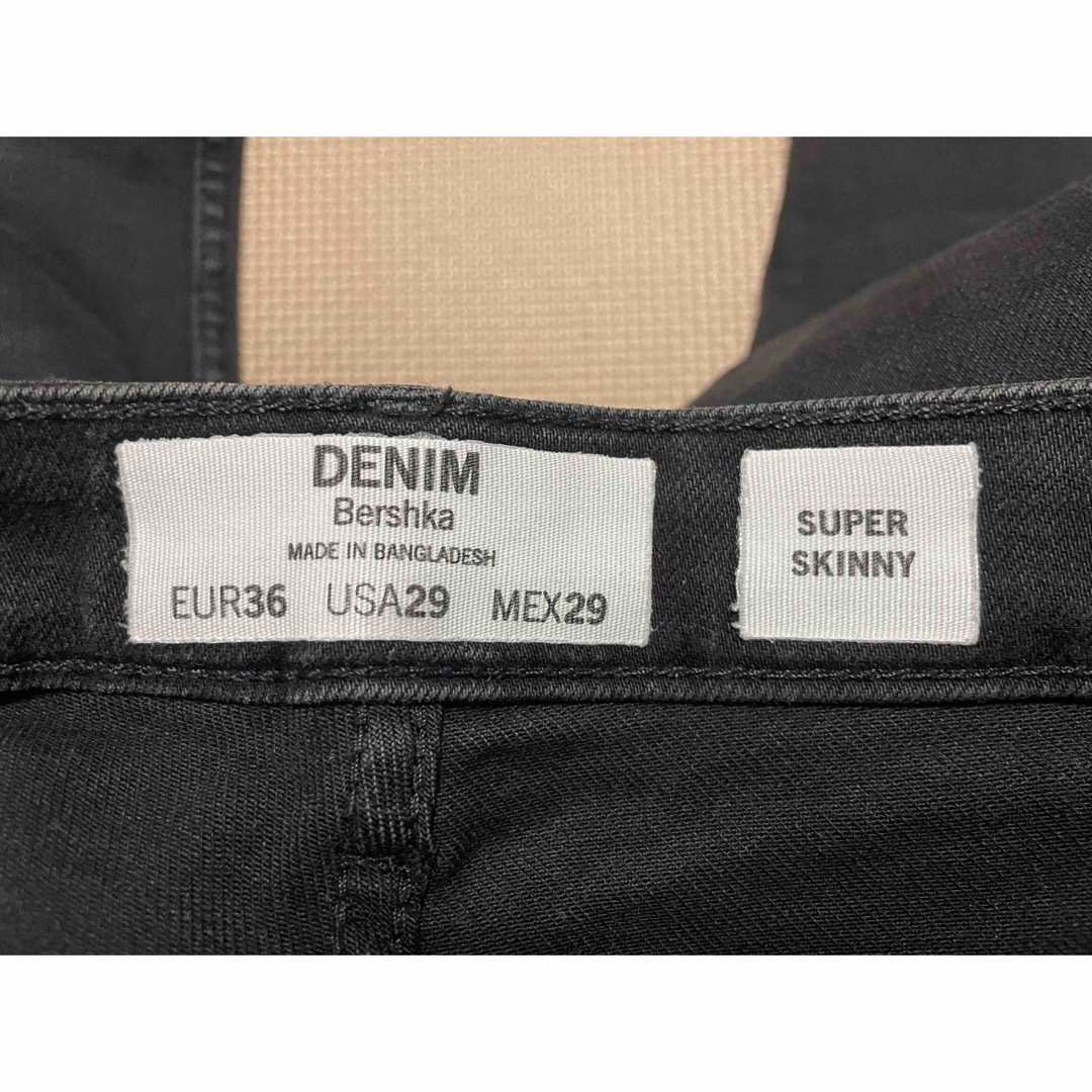 Bershka(ベルシュカ)のBershka スーパースキニーフィット デニムパンツ メンズのパンツ(デニム/ジーンズ)の商品写真