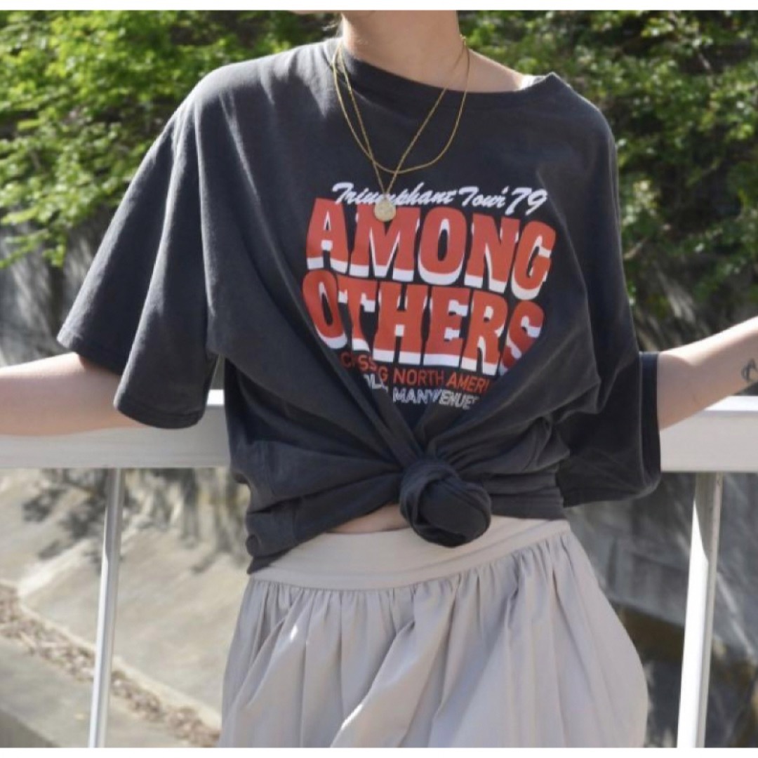 Ungrid(アングリッド)のUngrid アングリッド　ツアーロゴルーズTee レディースのトップス(Tシャツ(半袖/袖なし))の商品写真