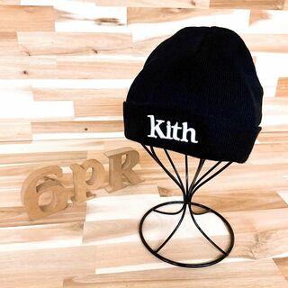 キス(KITH)のレア【キス】KITH アクリル 3D刺繍ロゴ ニット帽 ビーニー黒ブラック×白(ニット帽/ビーニー)