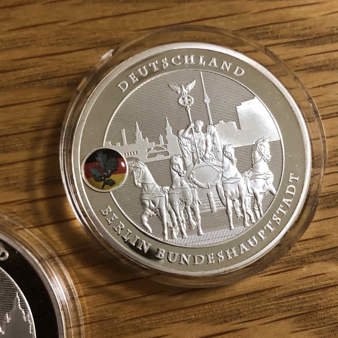 【ドイツ コイン2枚セット】ドレスデン聖母教会/ベルリン エンタメ/ホビーの美術品/アンティーク(貨幣)の商品写真