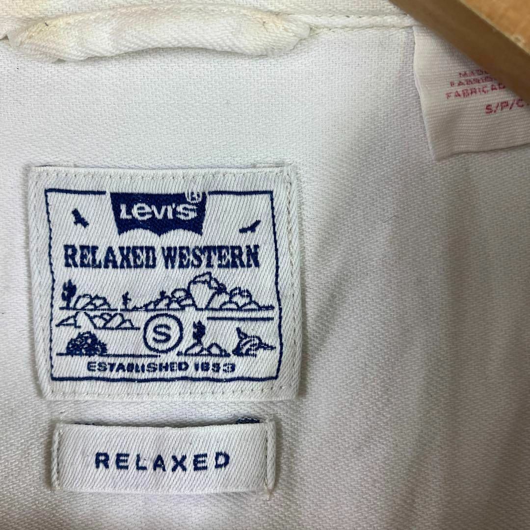Levi's(リーバイス)のlevi's リーバイス　シャツ　デニムシャツ　ホワイト　古着　ウエスタンシャツ メンズのトップス(シャツ)の商品写真