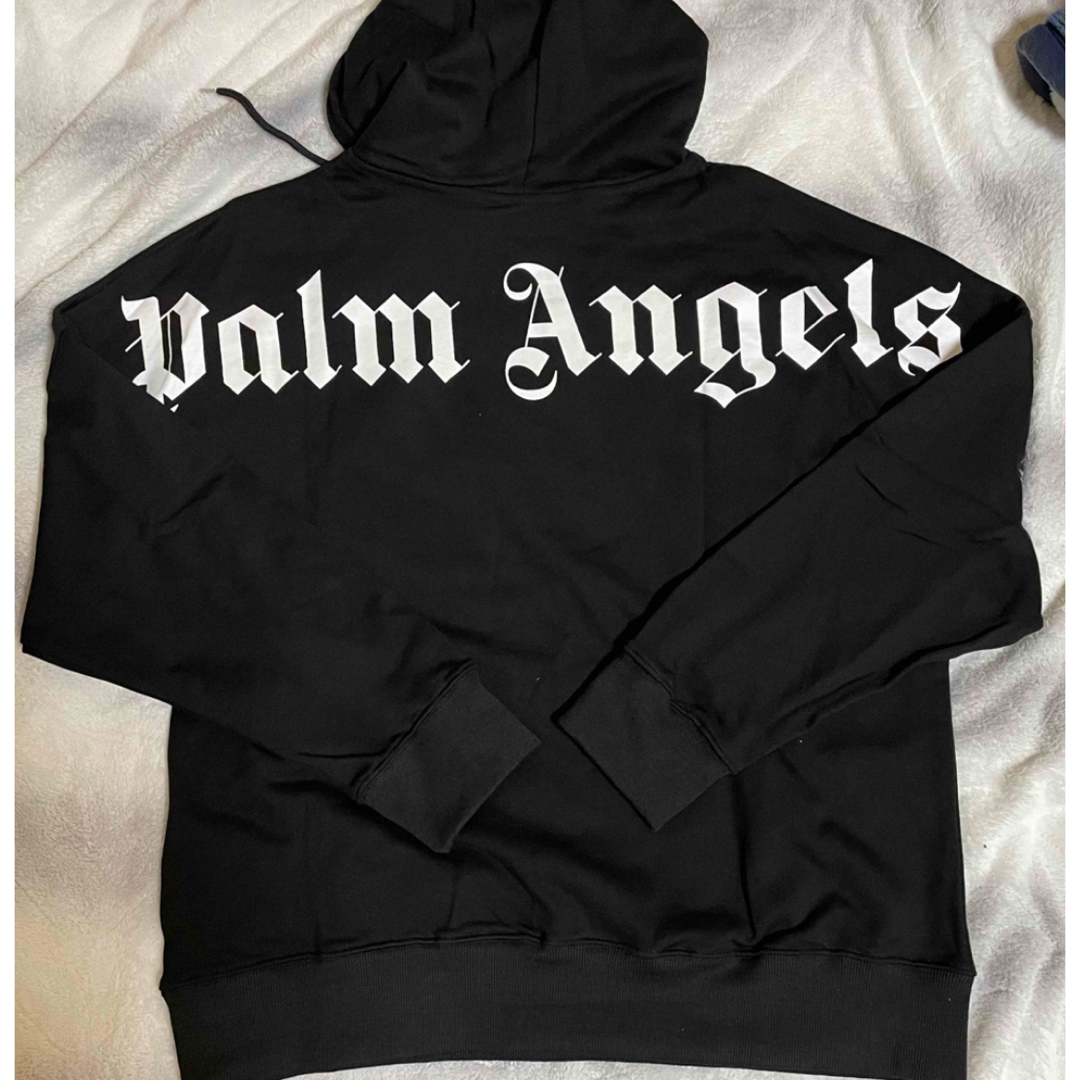 PALM ANGELS(パームエンジェルス)の【新品未使用】Palm Angels  ロゴパーカー　Lサイズ　ブラック　定番 メンズのトップス(パーカー)の商品写真