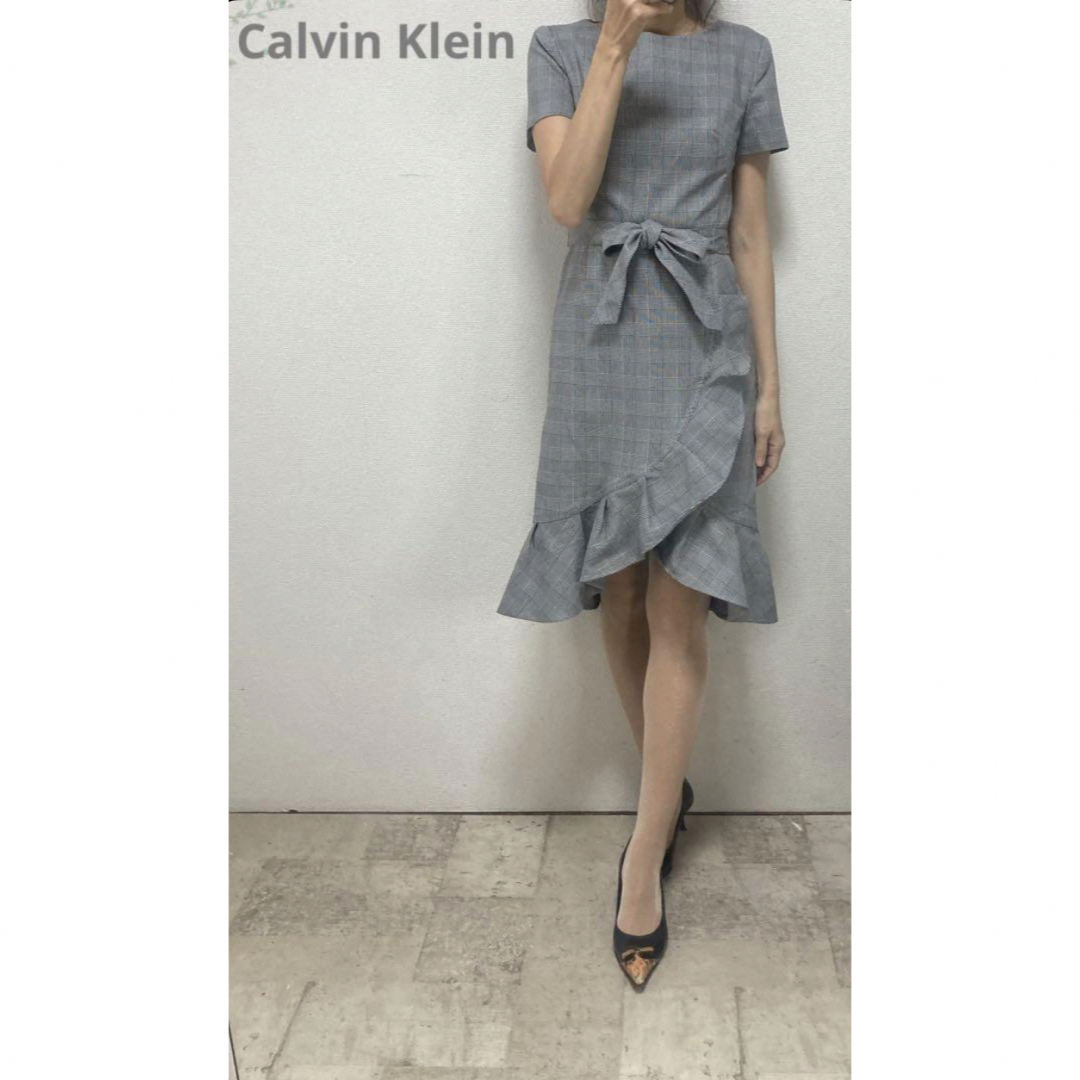 Calvin Klein(カルバンクライン)のまぁ美品カルバンクライン　リボン付グレンチェック裾フリルワンピース 2モノトーン レディースのワンピース(ひざ丈ワンピース)の商品写真
