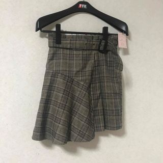 マジェスティックレゴン(MAJESTIC LEGON)の未使用タグ付き　MAJESTIC LEGON マジェスティックレゴン　Mサイズ(キュロット)