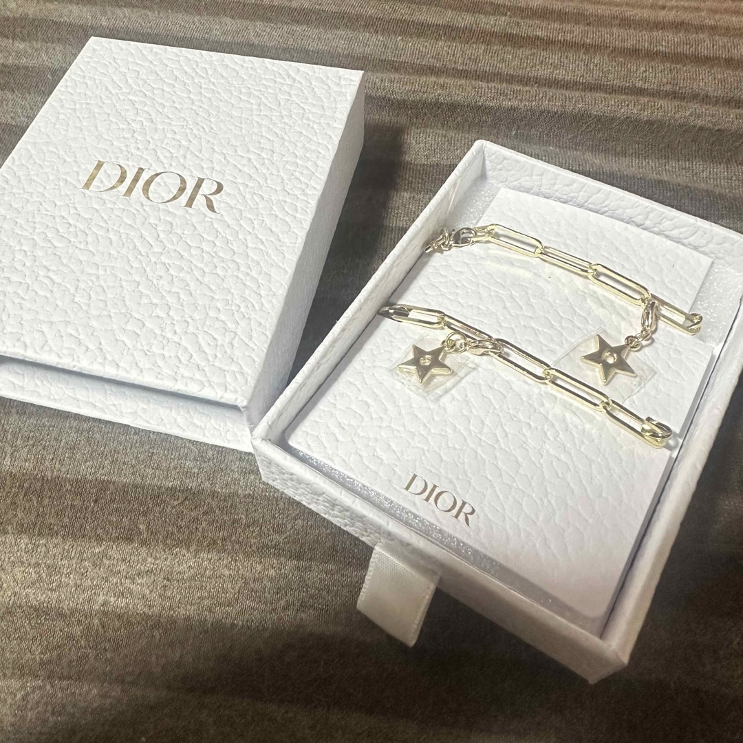 Dior(ディオール)のDior キーホルダー チャーム レディースのアクセサリー(チャーム)の商品写真