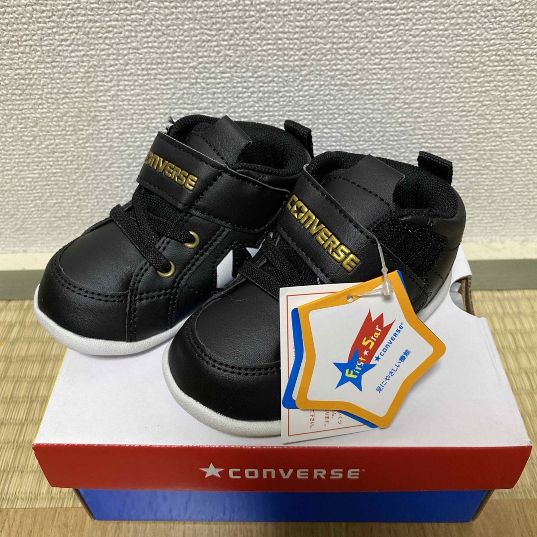 CONVERSE(コンバース)のCONVERSE スニーカー　13.5㎝　黒 キッズ/ベビー/マタニティのベビー靴/シューズ(~14cm)(スニーカー)の商品写真