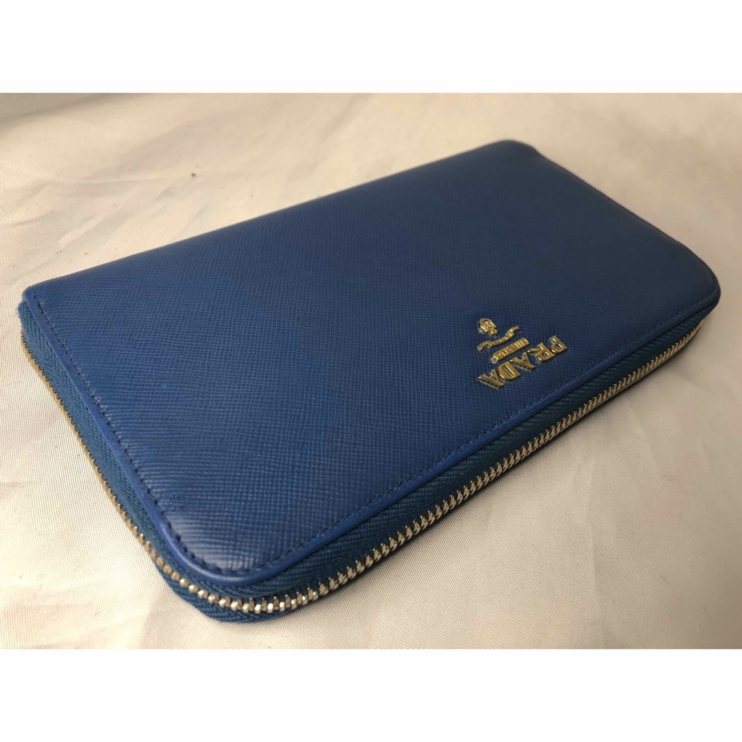 超美品 PRADA プラダ 長財布 ラウンドファスナー ブルー 超美品 PRADA プラダ 長財布 ラウンドファスナー ブルー