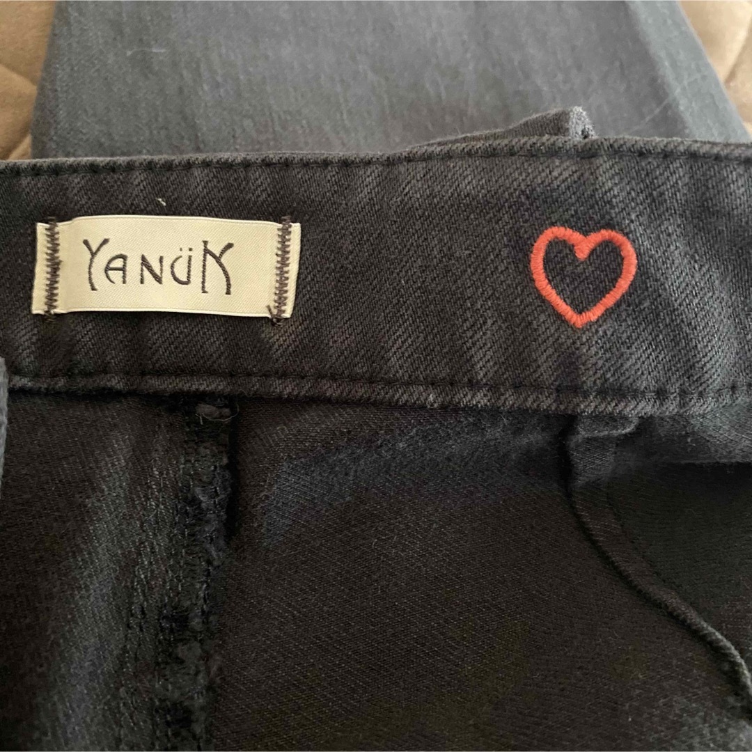 YANUK(ヤヌーク)のYANUK ヤヌーク 金子綾 コラボデニム サロペット 22 KBK ブラック レディースのパンツ(サロペット/オーバーオール)の商品写真