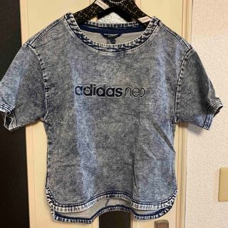 アディダス(adidas)のアディダス　デニム　半袖　トップス(Tシャツ/カットソー(半袖/袖なし))