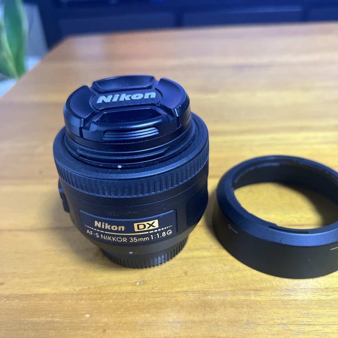 Nikon(ニコン)のNikon AF-S DX NIKKOR 35mm f/1.8G スマホ/家電/カメラのカメラ(その他)の商品写真