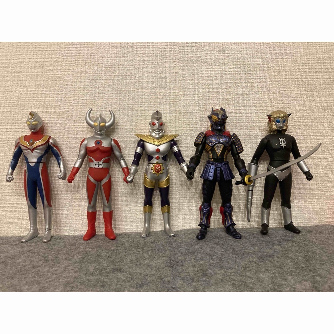 BANDAI(バンダイ)の【ソフビ 】ウルトラマン ウルトラ怪獣 17センチ 5体 まとめ売り エンタメ/ホビーのフィギュア(特撮)の商品写真