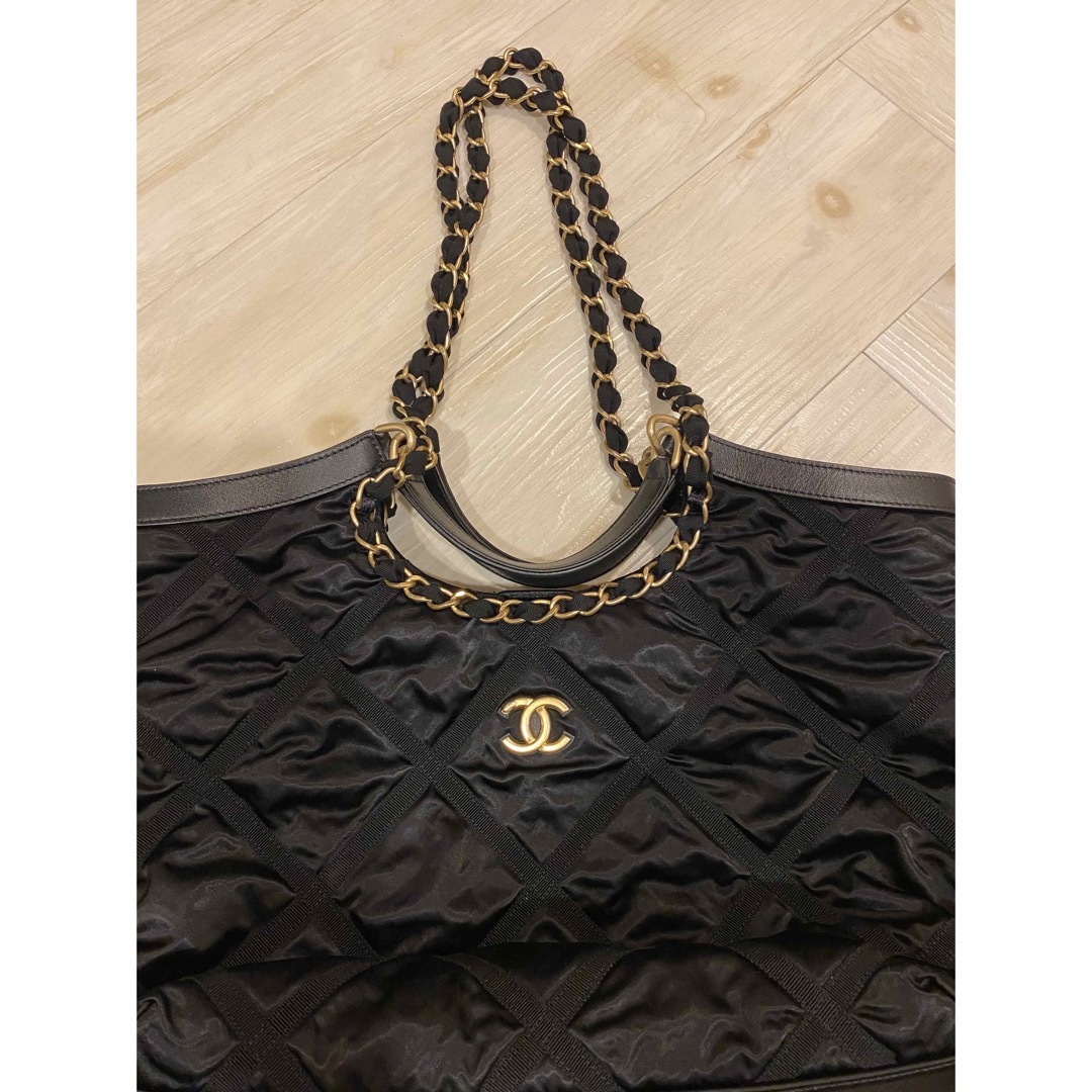 CHANEL(シャネル)の美品⭐︎シャネルChanel ナイロンマキシショッピングバッグ22S レディースのバッグ(トートバッグ)の商品写真