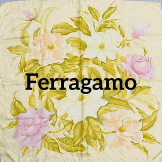 フェラガモ(Ferragamo)の★Ferragamo★ スカーフ 大判 花 シルク クリームイエロー(バンダナ/スカーフ)