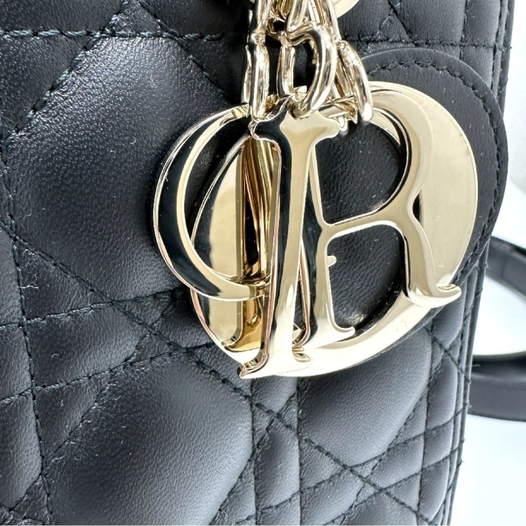 Christian Dior(クリスチャンディオール)のクリスチャンディオール ツーウェイバッグ/カナージュ/レディディオール/エナメル レディースのバッグ(ハンドバッグ)の商品写真