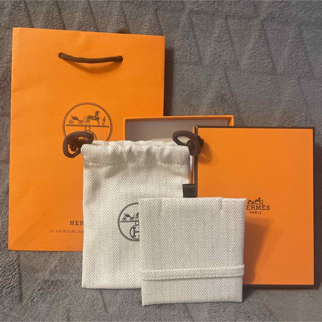 Hermes(エルメス)の✳︎HERMES✳︎ネックレス用ボックス✳︎ レディースのバッグ(ショップ袋)の商品写真