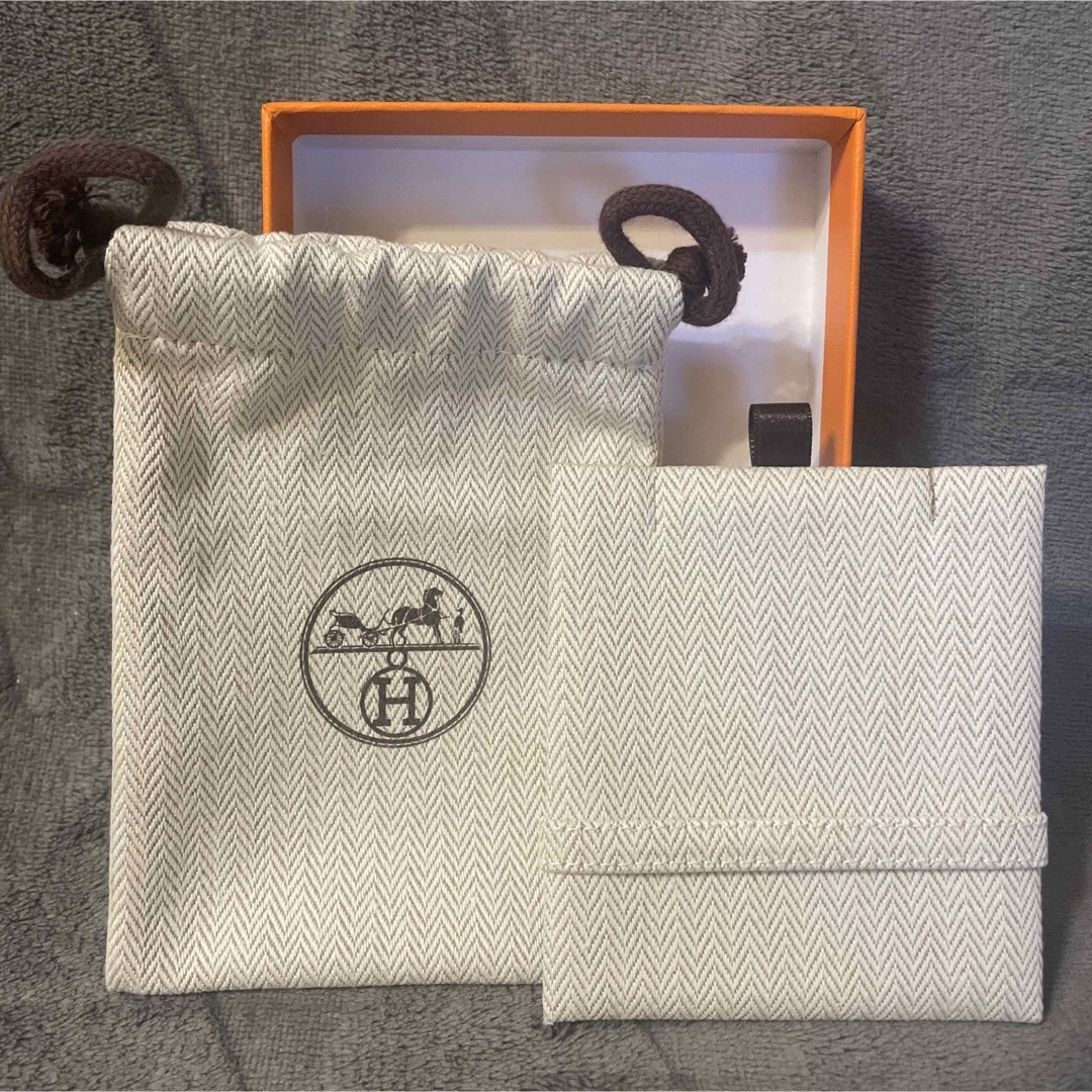 Hermes(エルメス)の✳︎HERMES✳︎ネックレス用ボックス✳︎ レディースのバッグ(ショップ袋)の商品写真