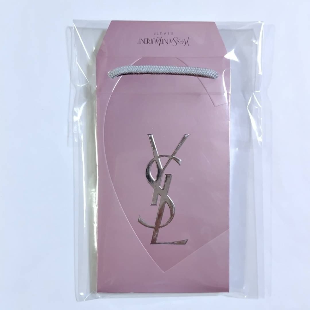 Yves Saint Laurent Beaute(イヴサンローランボーテ)のイヴ・サンローラン　限定　ミニギフトバッグ レディースのバッグ(ショップ袋)の商品写真