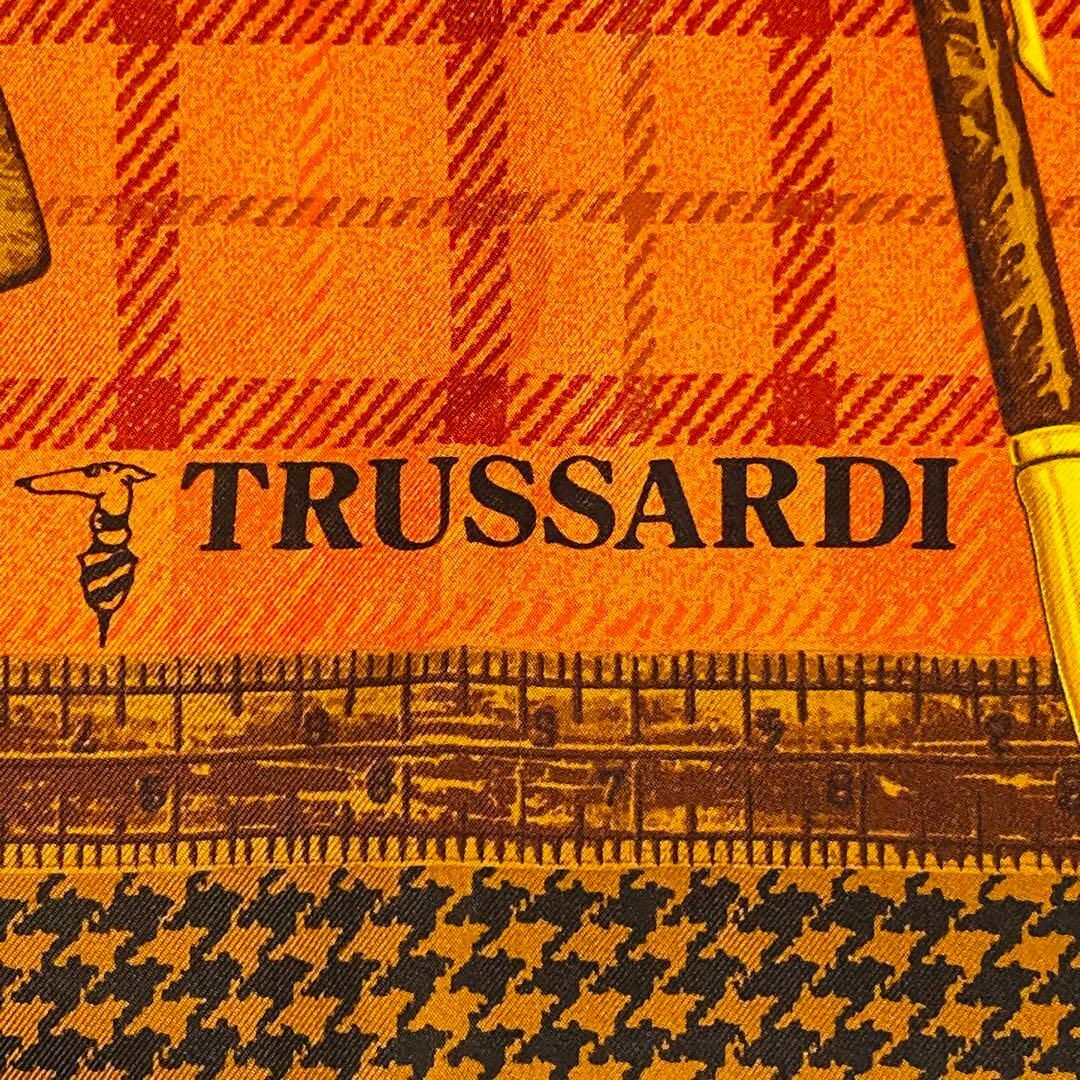 Trussardi(トラサルディ)の美品★TRUSSARDI★スカーフ 大判 メガネ パイプ 定規 シルク オレンジ レディースのファッション小物(バンダナ/スカーフ)の商品写真