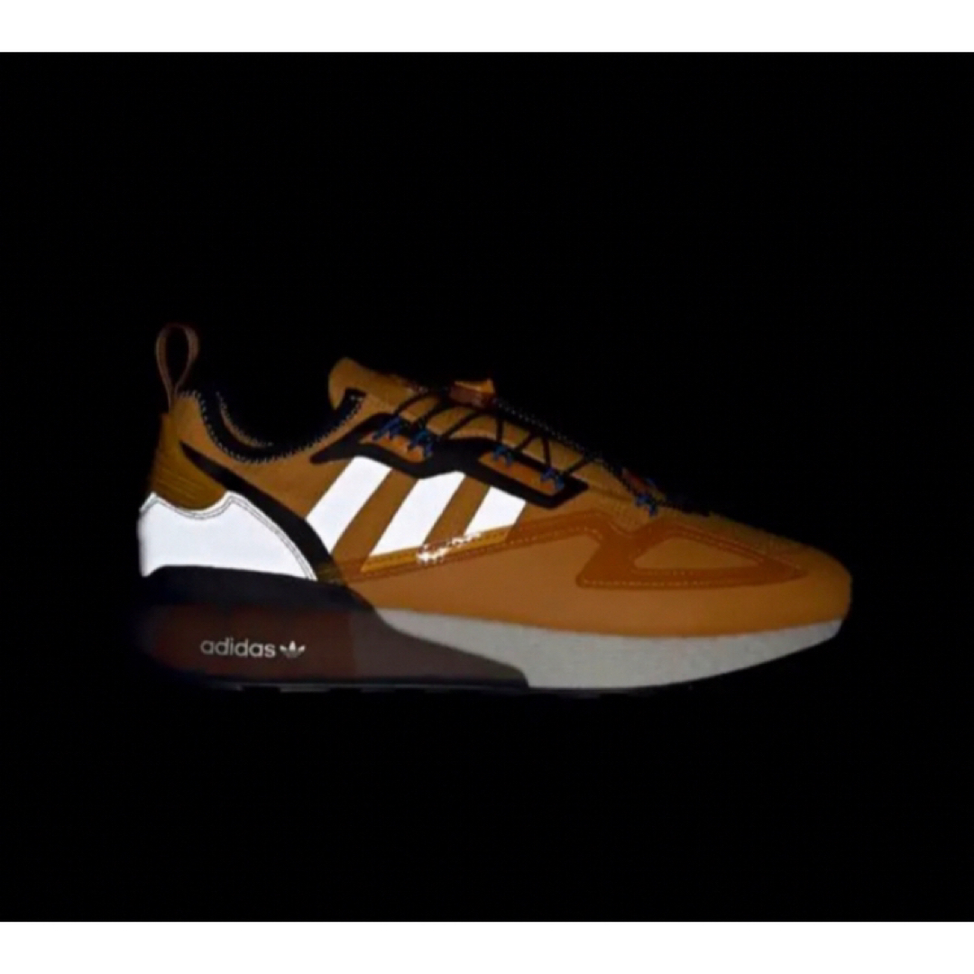 Originals（adidas）(オリジナルス)の送料無料 新品 adidas ZX 2K BOOST 25.5 レディースの靴/シューズ(スニーカー)の商品写真