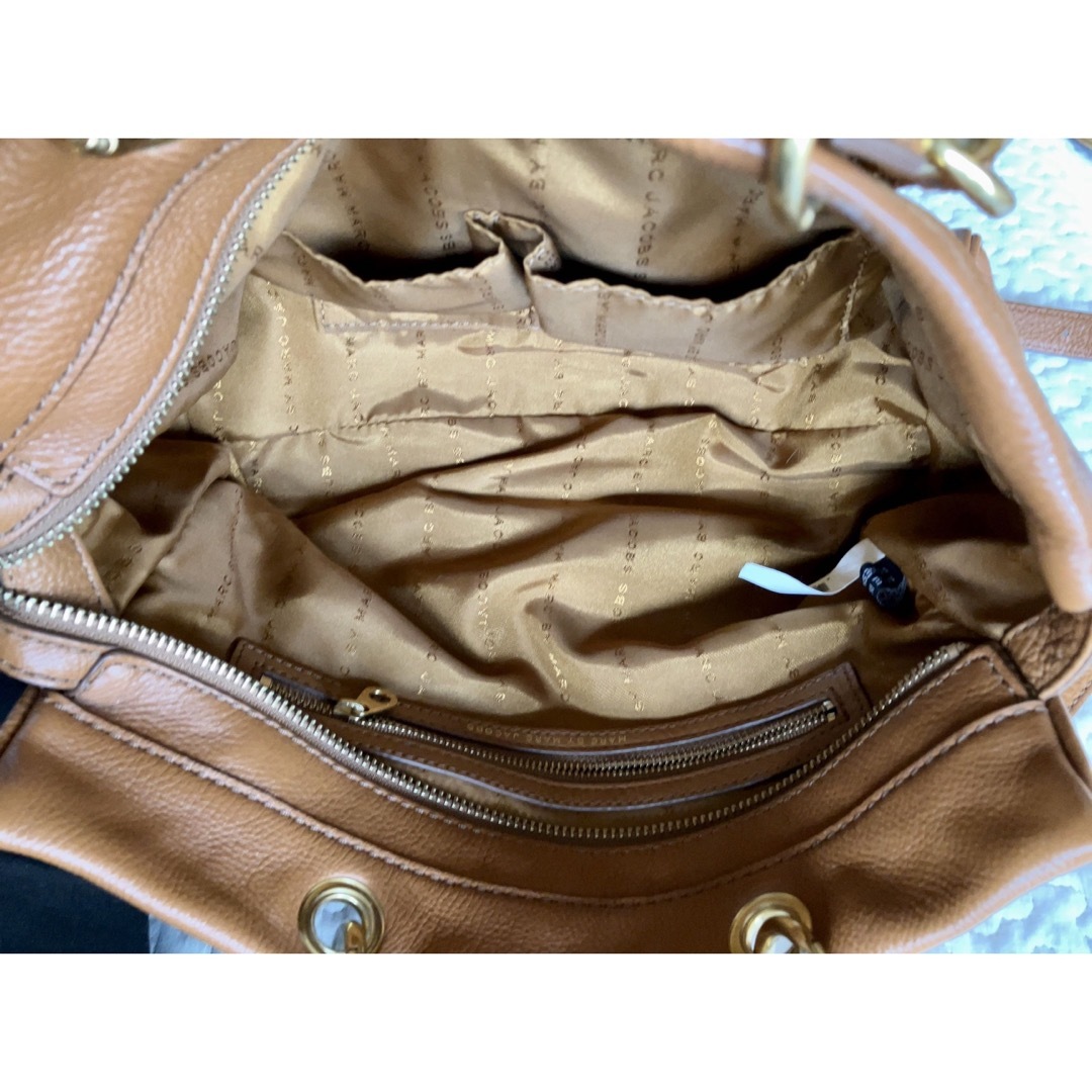 MARC BY MARC JACOBS(マークバイマークジェイコブス)のMARC BY MARC JACOBS TOO HOT_SATCHEL バッグ レディースのバッグ(ハンドバッグ)の商品写真