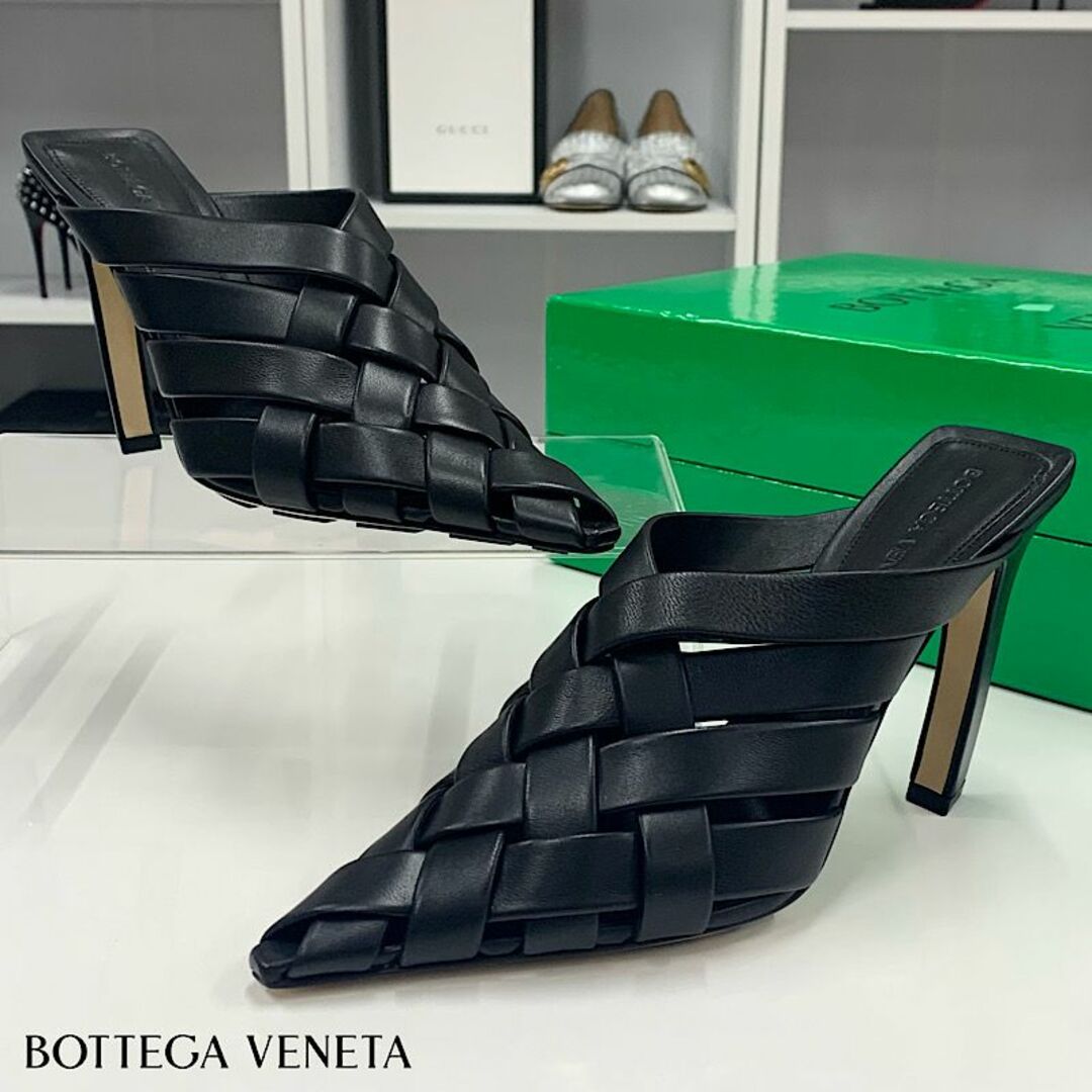 Bottega Veneta(ボッテガヴェネタ)の8871 未使用 ボッテガヴェネタ アルフィー ラムスキン ミュール レディースの靴/シューズ(サンダル)の商品写真