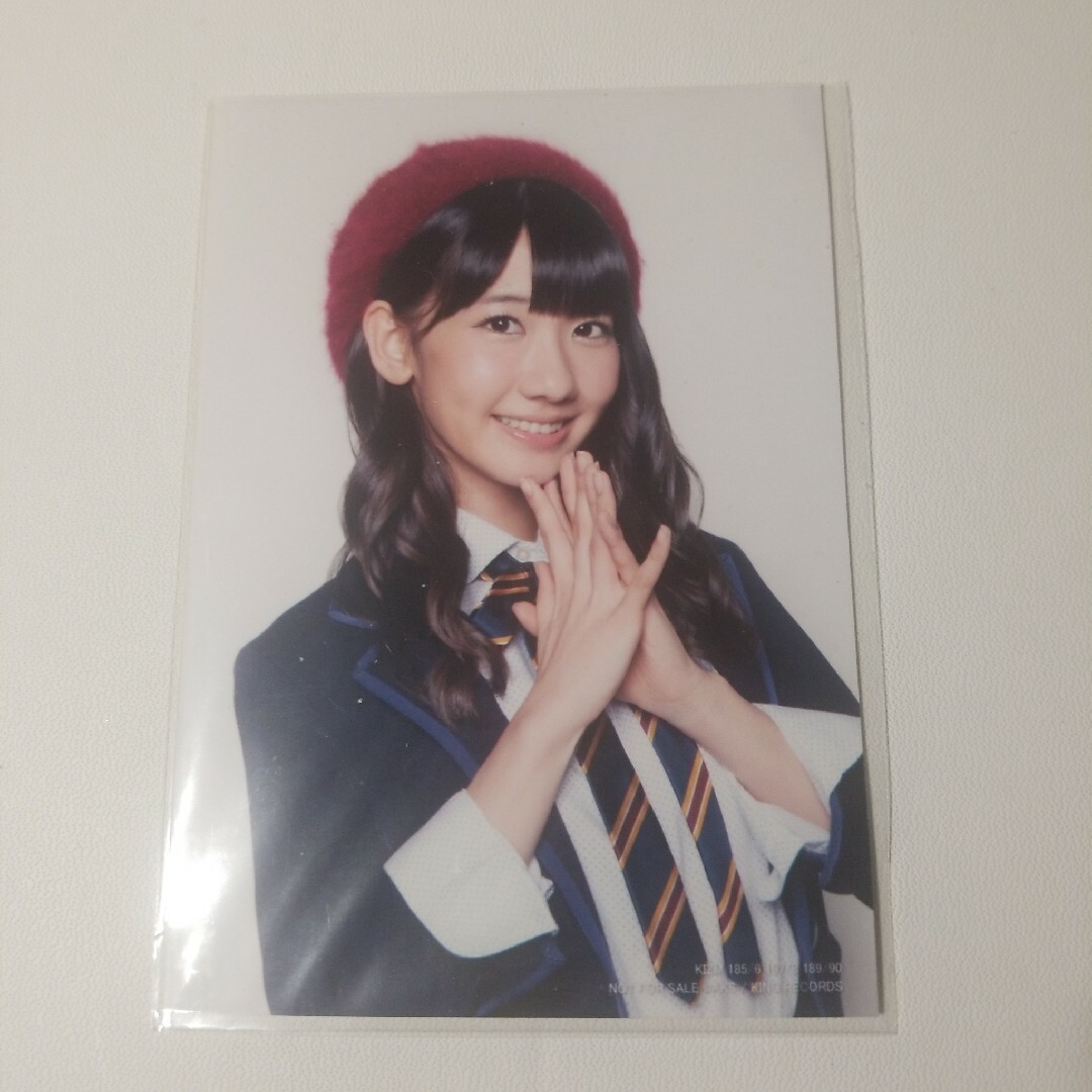 AKB48(エーケービーフォーティーエイト)の柏木由紀　生写真 エンタメ/ホビーのタレントグッズ(アイドルグッズ)の商品写真