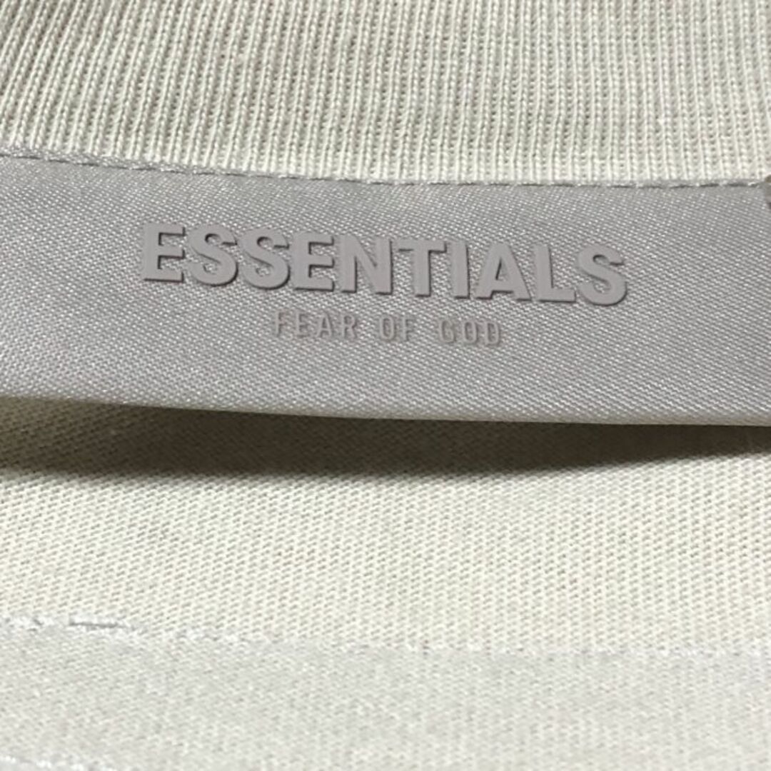 フィアオブゴッド エッセンシャルズ Tシャツ M FOG ESSENTIALS メンズのトップス(Tシャツ/カットソー(半袖/袖なし))の商品写真