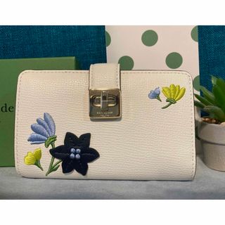 kate spade new york - ケイトスペード 2つ折り財布 美品 カードケース