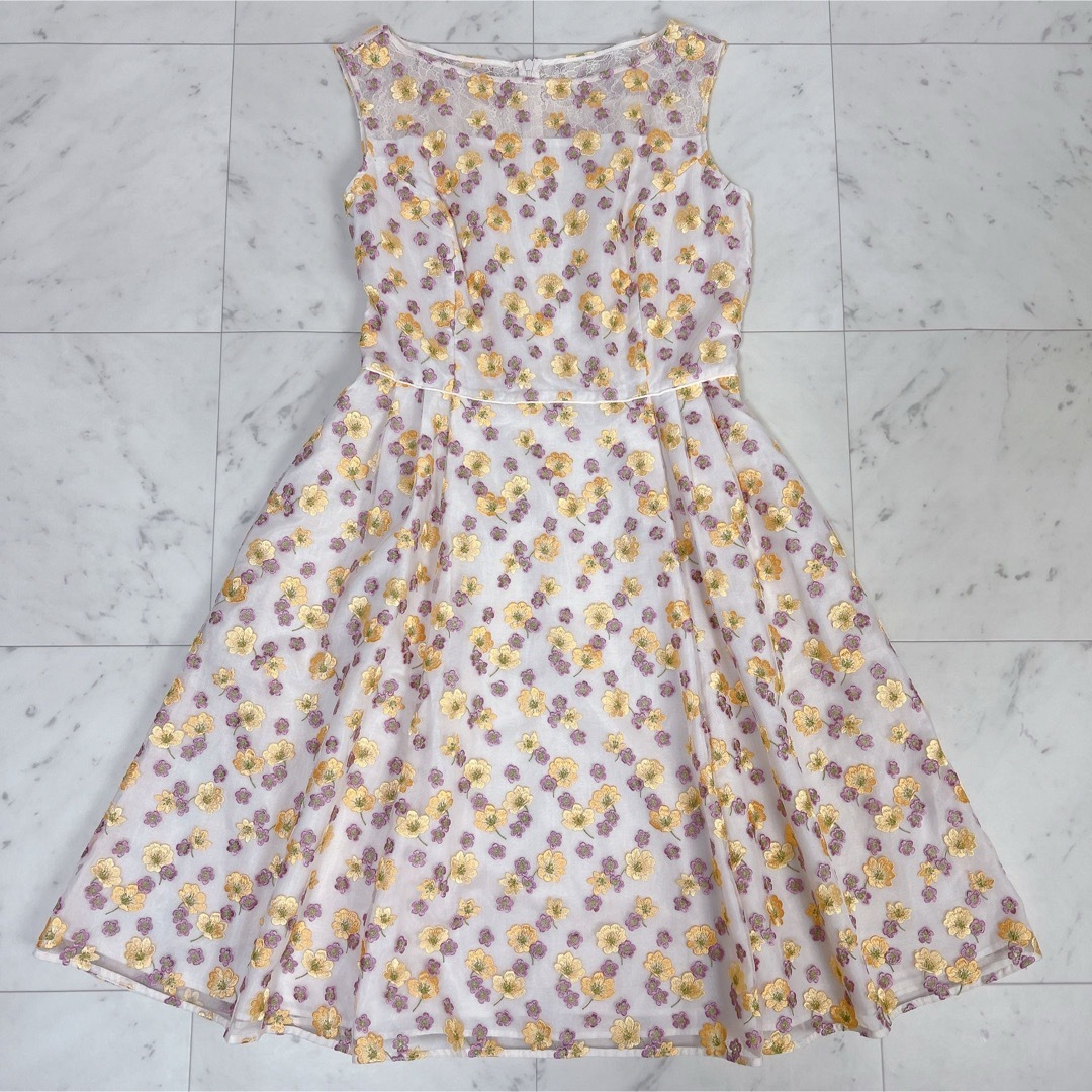 TOCCA(トッカ)の《極美品》トッカ MARIETA ドレス ワンピース ノースリーブ 花柄 XL レディースのワンピース(ひざ丈ワンピース)の商品写真