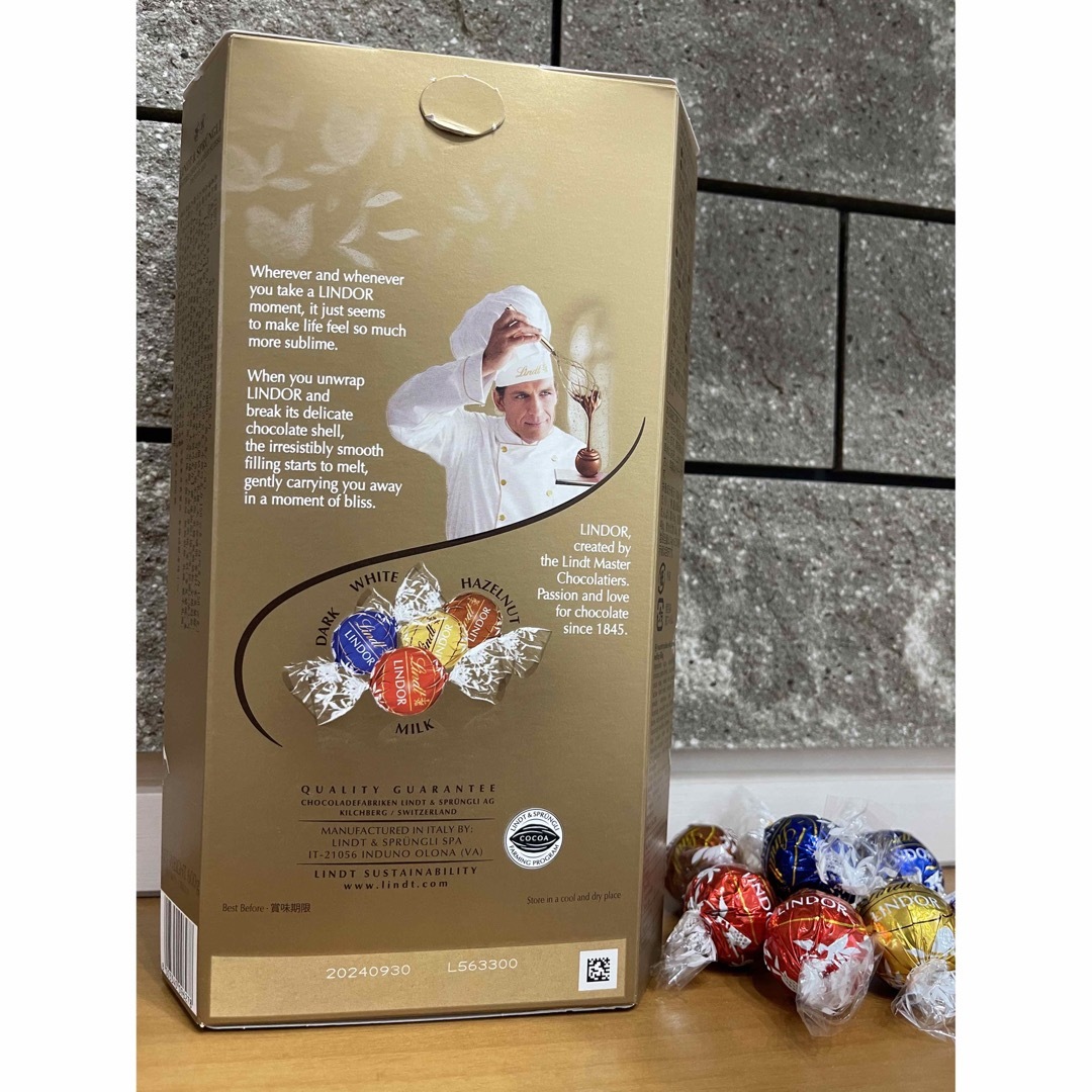 Lindt(リンツ)の♡⁂スタバ・リンツ⁂♡5個入4セット♡ 食品/飲料/酒の食品(菓子/デザート)の商品写真