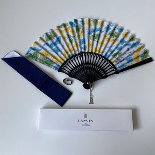 ランバンオンブルー(LANVIN en Bleu)のランバンオンブルー レディース 扇子 ブルー イエロー 可愛い花柄(和装小物)