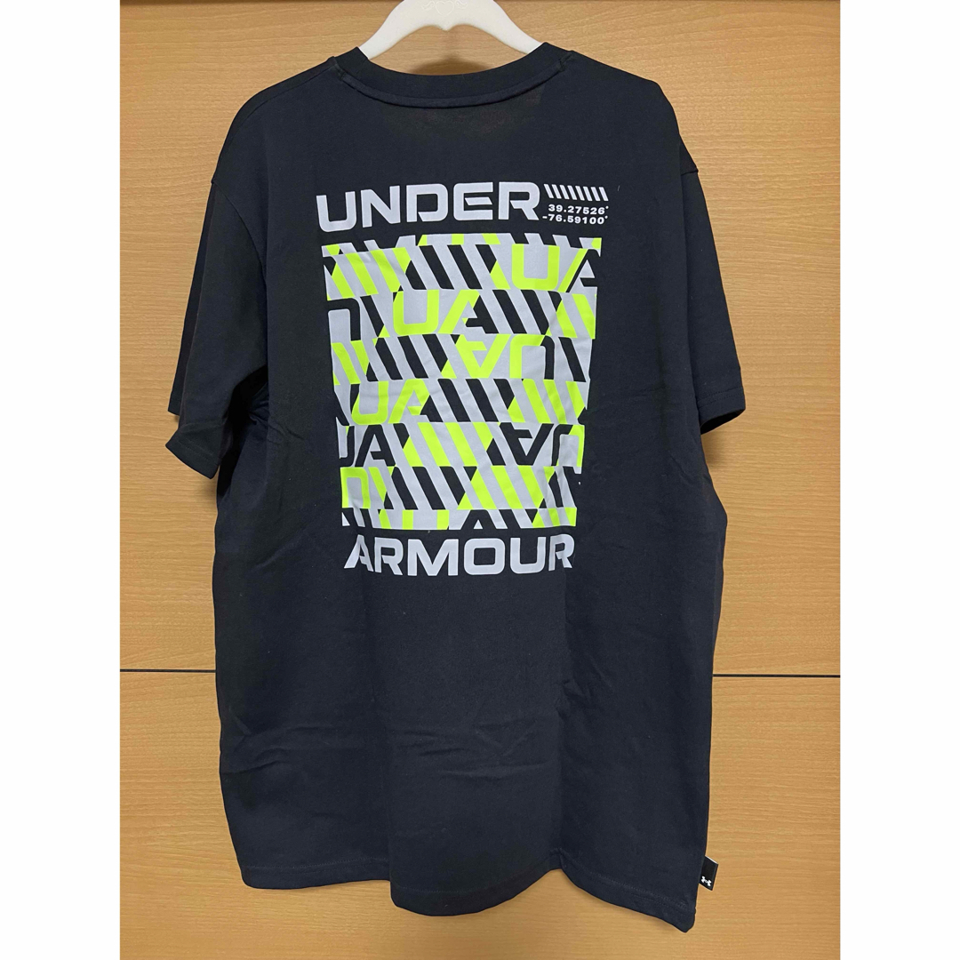 UNDER ARMOUR(アンダーアーマー)のUNDER ARMOUR バックプリントTシャツ メンズのトップス(Tシャツ/カットソー(半袖/袖なし))の商品写真