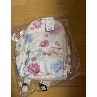 hakka kids - 新品　ハッカキッズ  リュック Mサイズ　キッズ　女の子　花柄　アイボリー