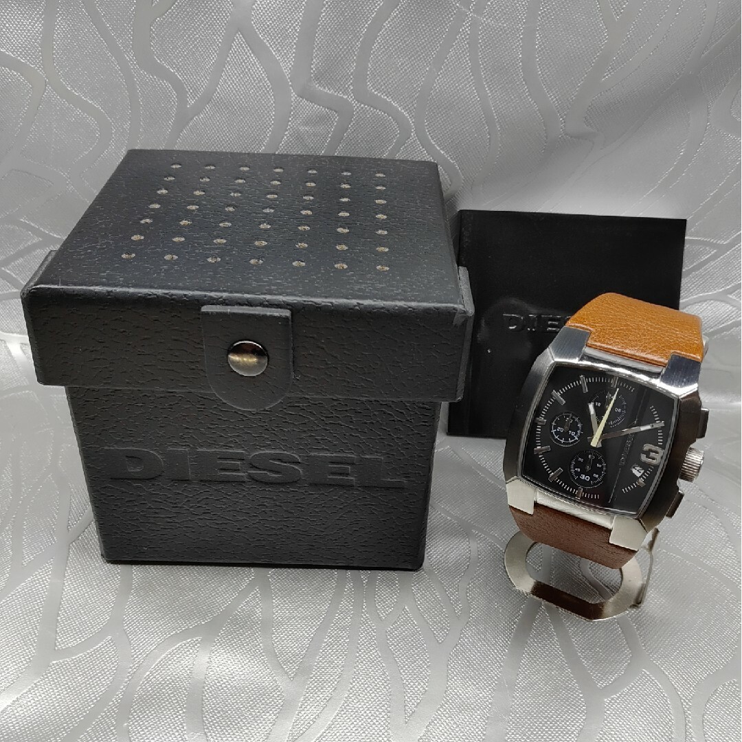 DIESEL - □DIESEL 時計 極美品 稼働品 DZ4276 クロノグラフの DIESEL - □DIESEL 時計 極美品 稼働品 DZ4276 クロノグラフの