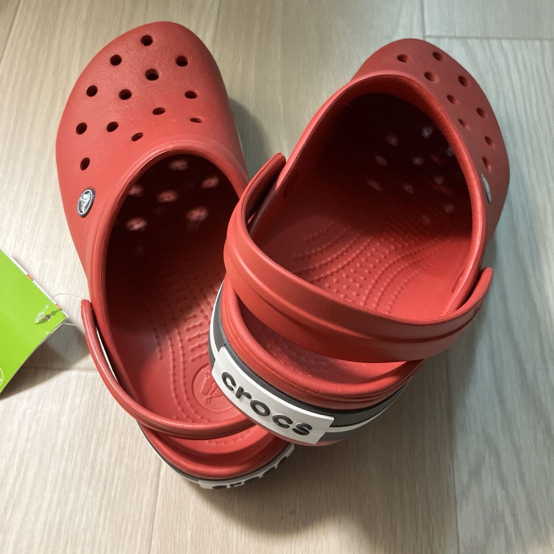 crocs(クロックス)の新品 26cm クロックス クロックバンド レッド メンズの靴/シューズ(サンダル)の商品写真